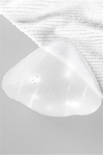 Swim prosthesis made from a clear silicone which is water-resistant and dries quickly. Versatile new shape gives a great outline in all sizes. Lightweight breast form designed for swimming.